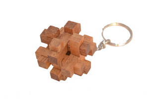 Tavor Cube Puzzle als Schlüsselanhänger Puzzle mit 24 Teilen in den Maßen 3,5 x 3,5 x 3,5 cm, samanea brain teaser