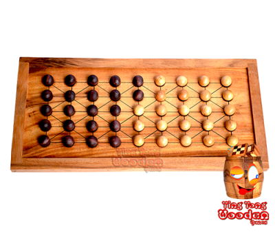 Fanorona Strategiespiel aus Samanea Holz für 2 Personen Spiel mit den Maßen 22,0 x 46,0 x 2,5 cm